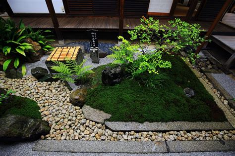 家裡放什麼可以招財 小型日式庭園